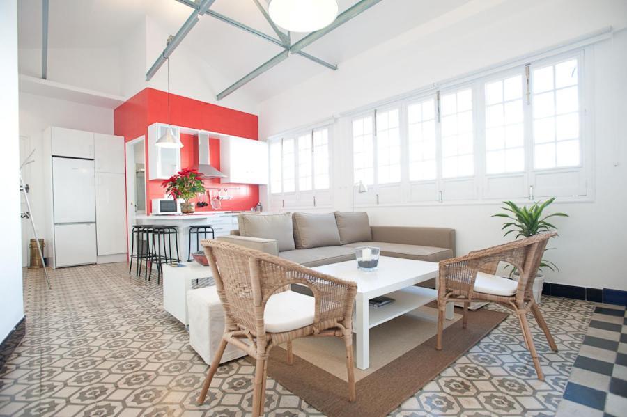 Apartamentos Calle Rosario Sevilla Oda fotoğraf